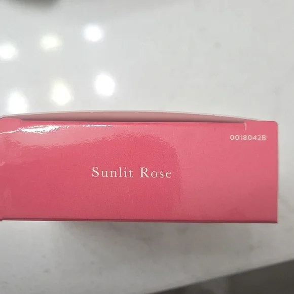 Laura Geller Baked Blush-N-Brighten Marbleized Blush In Sunlit Rose - Picture 2 of 7